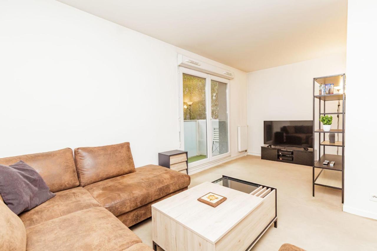 Bright 68 M2 Apartment Near The Stade De France Обервил Екстериор снимка